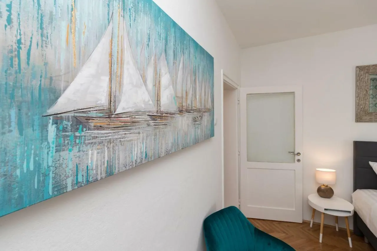 Deluxe Suite Navis 扎达尔